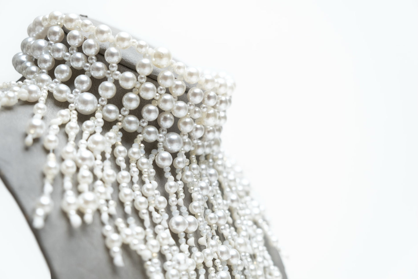 Rara Choker - Full Pearl