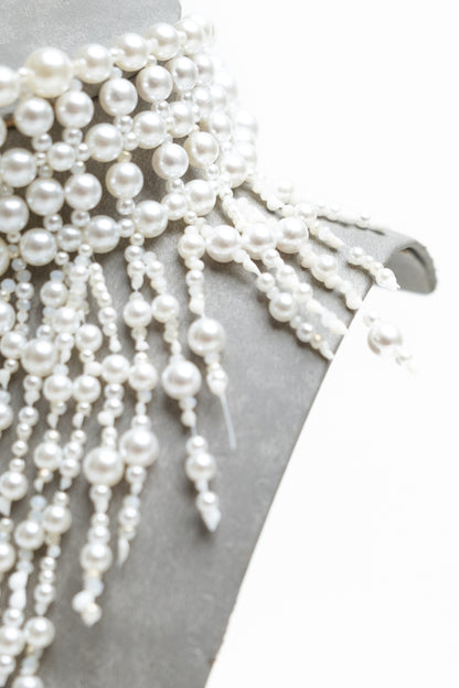 Retro Pearl Choker